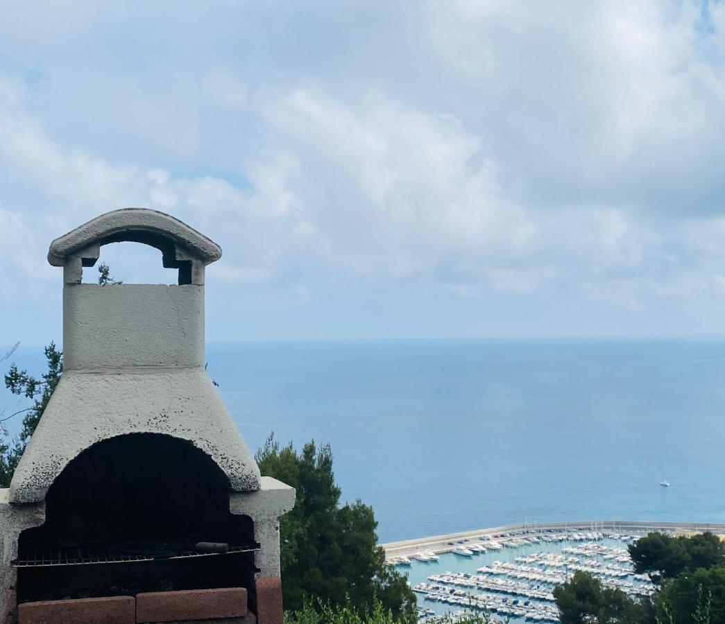 “Da Senso” Relax Nel Verde Vista Mare 피날레리구레 외부 사진