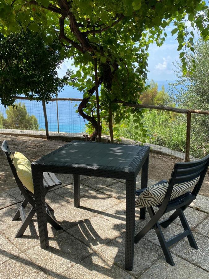 “Da Senso” Relax Nel Verde Vista Mare 피날레리구레 외부 사진